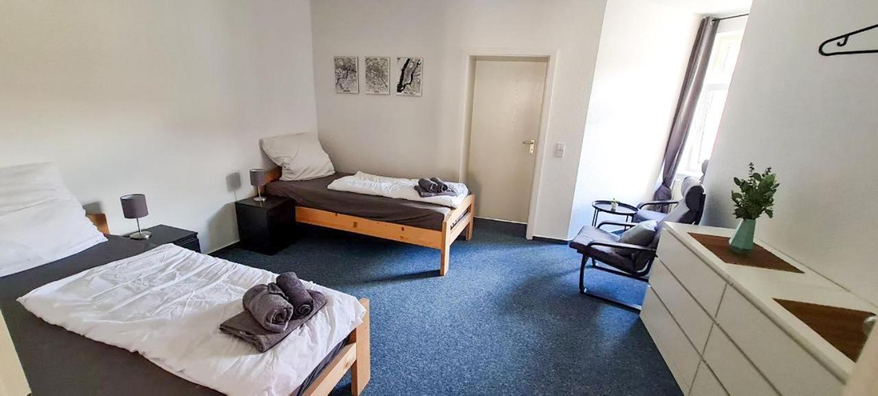 Cozy 2 Room Apartment In Magdeburg Luaran gambar