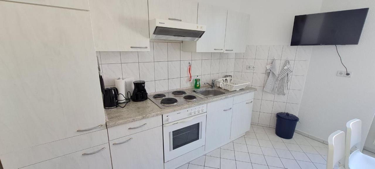 Cozy 2 Room Apartment In Magdeburg Luaran gambar