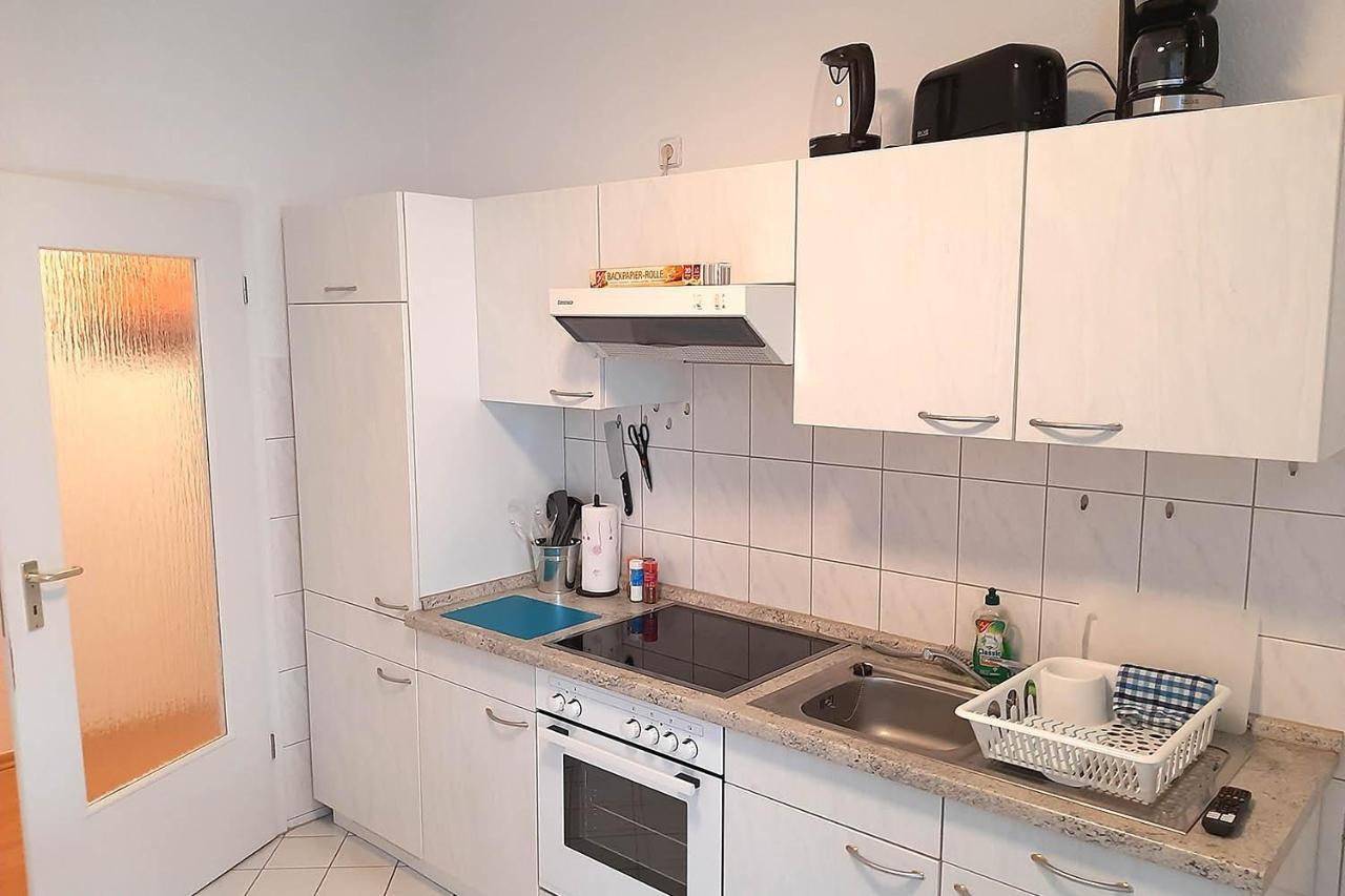 Cozy 2 Room Apartment In Magdeburg Luaran gambar