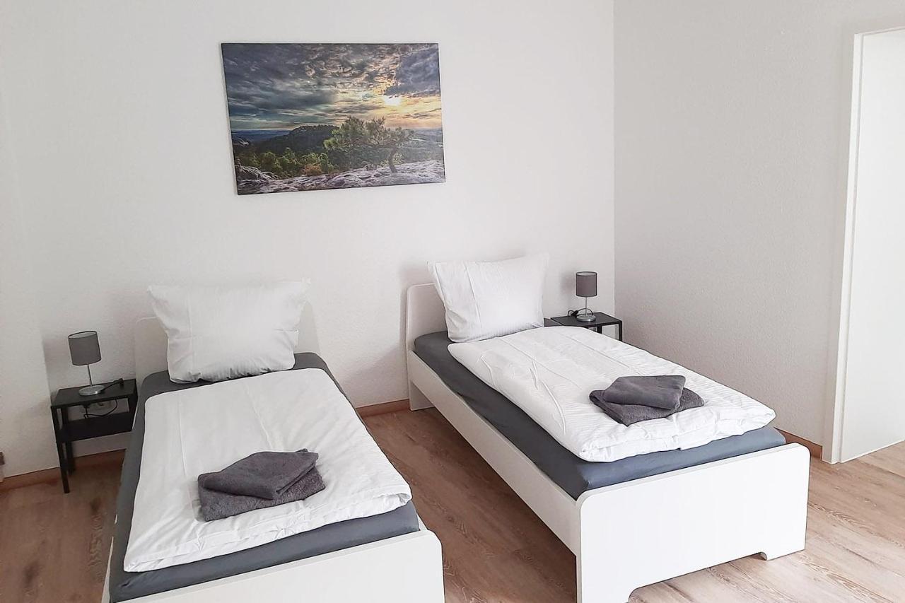 Cozy 2 Room Apartment In Magdeburg Luaran gambar